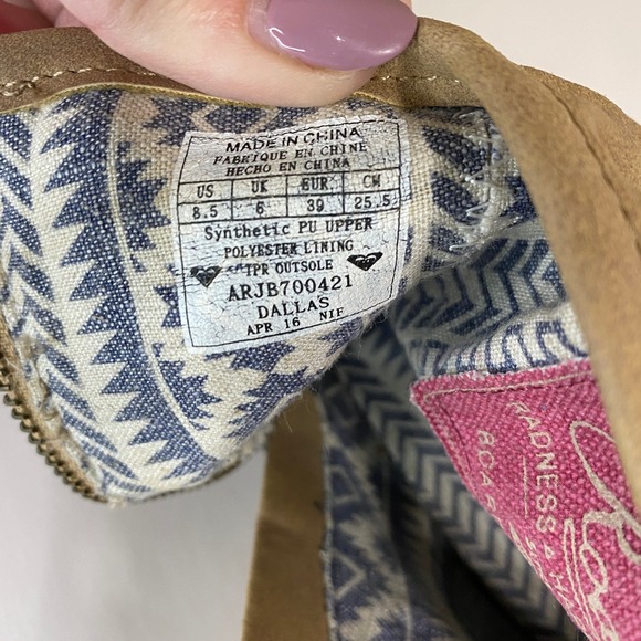 Roxy Dallas Heeled Ankle Boot in Sand/ Tan Size 8.5 - Picture 12 of 15